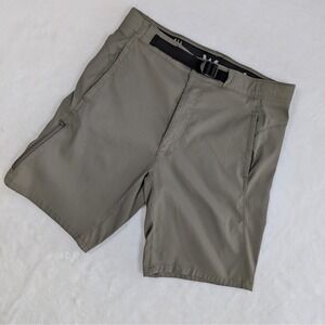 Wrangler ATG Shorts Zip Pocket Outdoor Utility Khaki Men 34 Stretch Belted Cargo